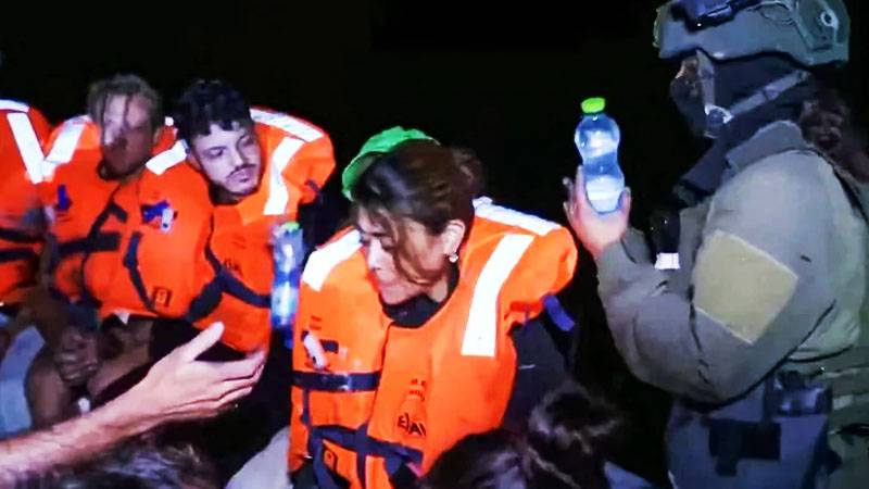 israilin-madleene-mudahalesine-pes-pese-tepkiler-akp-huk-meti-sayesinde-israil-cezasizlik-zirhini-giydi-CmtNf7AX.jpg