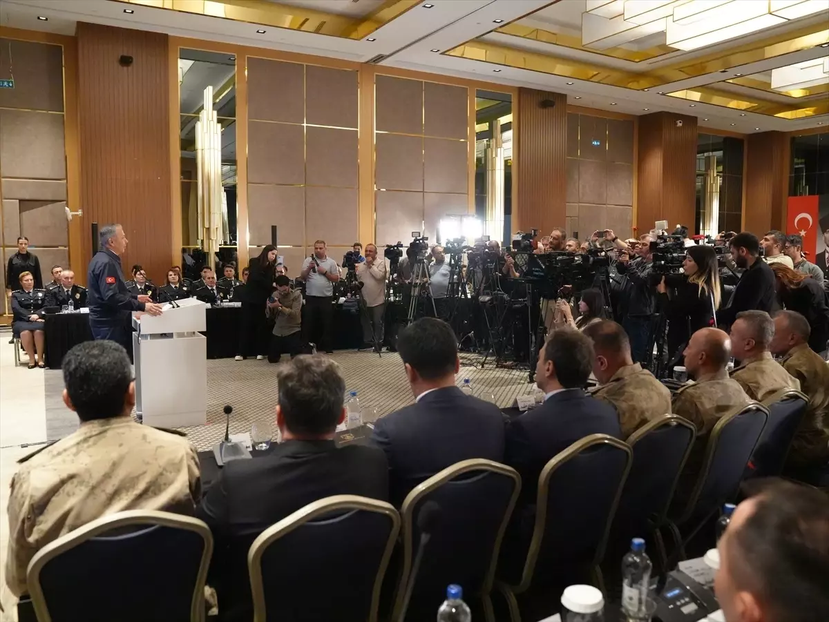 icisleri bakani yerlikayadan terorsuz turkiye vurgusu BZBOk6Hr.jpg