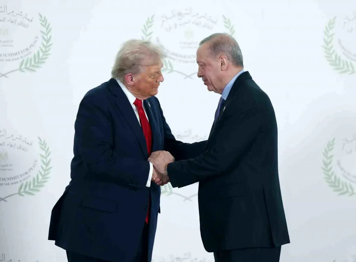 trump gazze baris zirvesinde liderlerle bir araya geldi WqzNTWbT.jpg