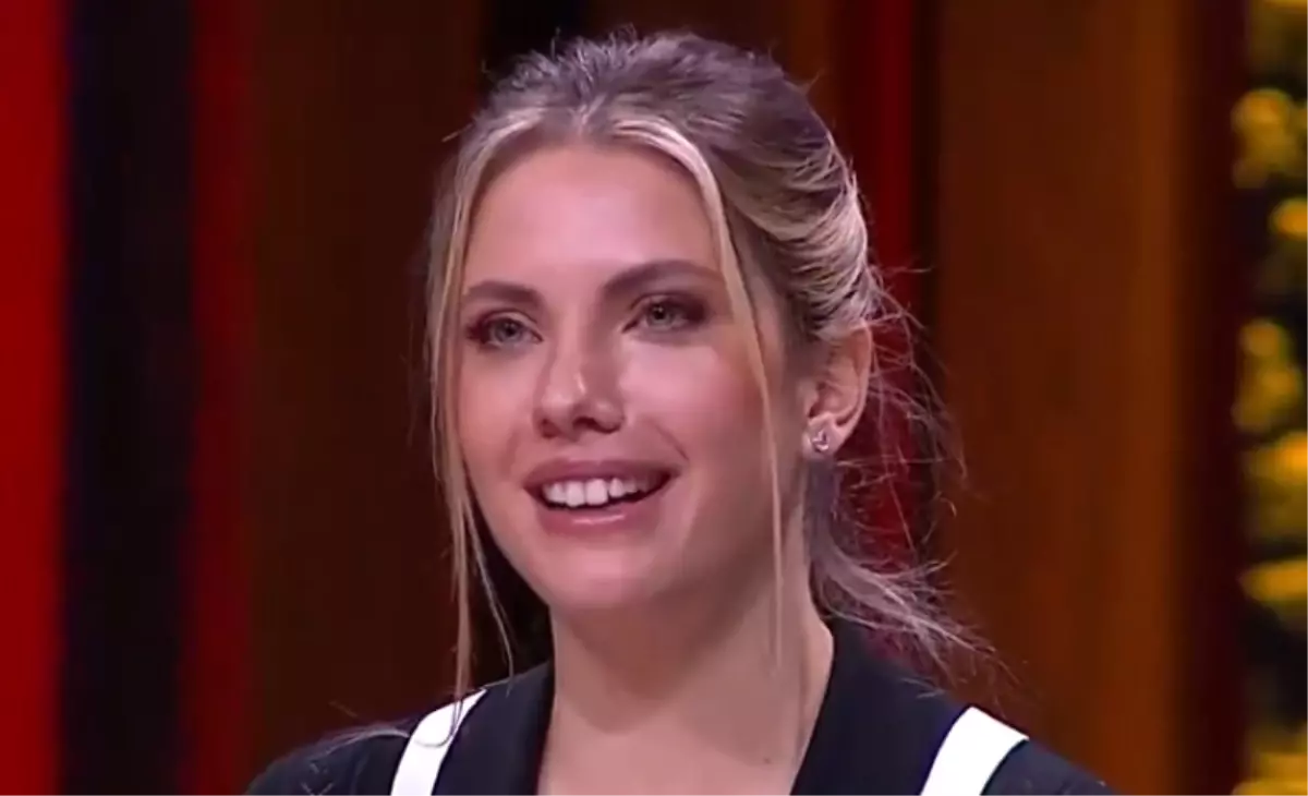 eda ece kimdir eda ece kac yasinda nereli evli mi bekar mi IzD4i5Tn.jpg