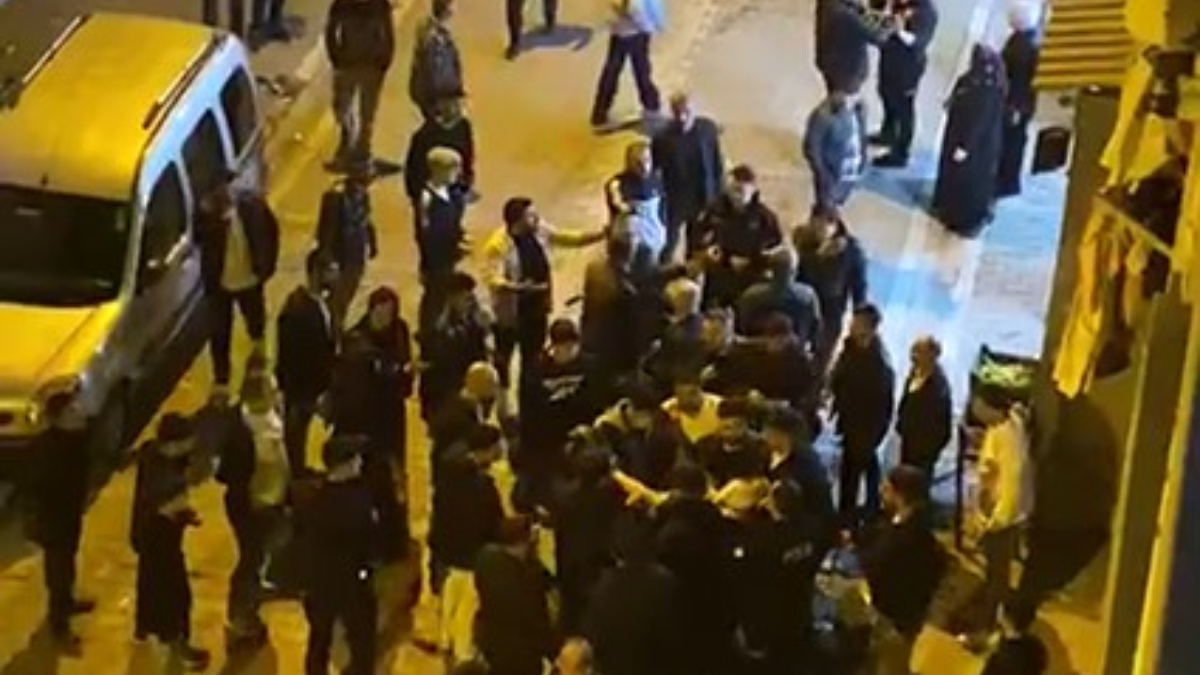 istanbulda dugun sonrasi iki aile birbirine girdi Yfi88nh4.jpg