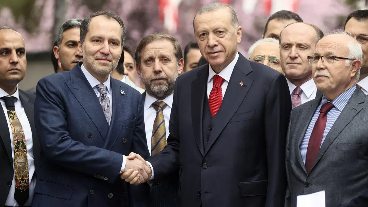 Fatih Erbakan’dan Eğitimde Dinselleşme Vurgusu: “Ahiret Odaklı Bir Nesil Yetiştirmeliyiz”**