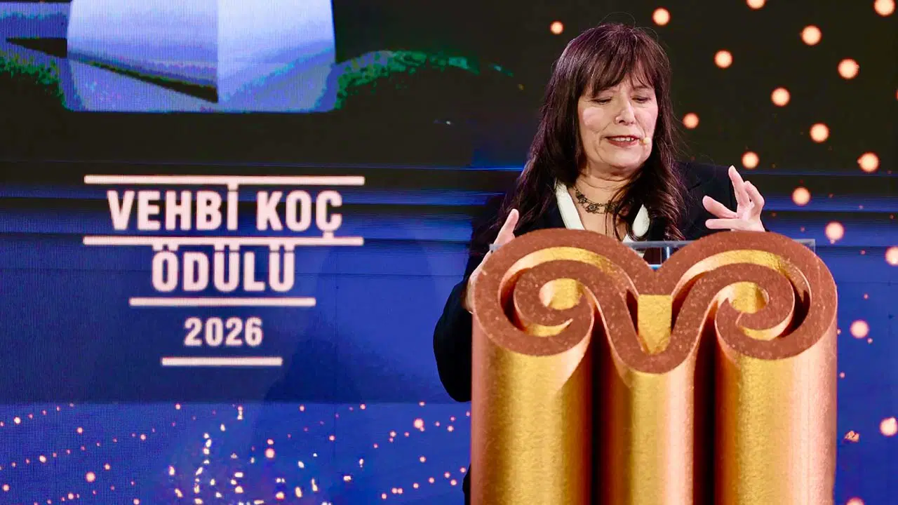 Koç Topluluğu, 100. Yılında Canan Tolon’a Vehbi Koç Ödülünü Takdim Etti