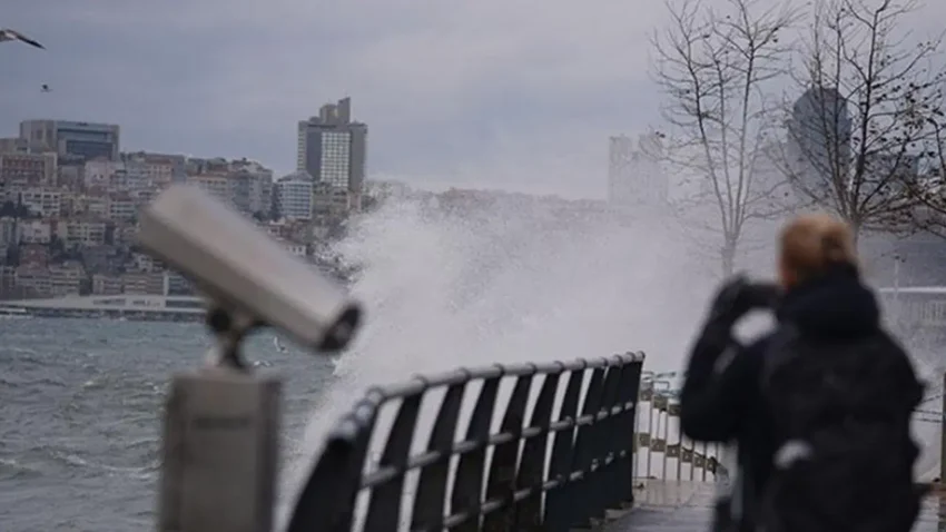 Akomdan istanbul icin yeni uyari kuvvetli poyraz geliyor 2qxwmmMt